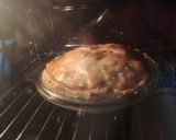 A picture of step 10 of Apple Pie.
