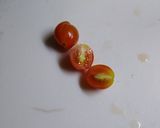 Foto del paso 2 de la receta: Torta de fiambre napolitana con tomates cherry