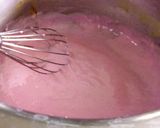 A picture of step 4 of Strawberry custard fruit salad.