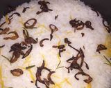 A picture of step 4 of Aroma Rice (wali wa asumini).