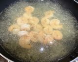 五彩蝦仁的食譜步驟3照片
