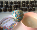 Foto del paso 5 de la receta: ♻️ Cake Pops Reciclando Bizcochuelos