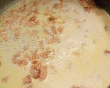 A picture of step 2 of Pasta with smoked salmon and chives.