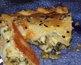 Foto del paso 8 de la receta: Tarta de acelga, zapallito, jamón y queso con un extra de sabor
