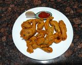A picture of step 4 of Capsicum Pakoda.