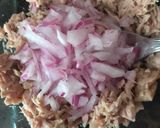 A picture of step 2 of Tuna Dip.