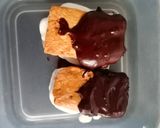A picture of step 4 of Ice Cream Cookie Sandwiches.