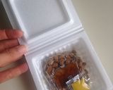 A picture of step 2 of NATTO (Fermented Soy) How to eat it.