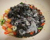 Foto langkah ke 3 dari resep 30. Cumi Masak Hitam.
