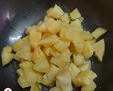A picture of step 3 of Saragava Bateta nu Shak (drumstick potato curry).