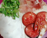Foto del paso 2 de la receta: Tortillas wraps hack de jamón serrano (quesadilla)