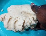 A picture of step 5 of Cup pies.