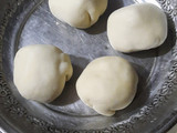 Flaky layered samosa
