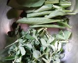 A picture of step 3 of Methi Palak Mansoor Dal Pokoda.