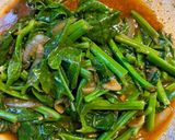 Gambar langkah 3 resipi Sayur Di Huang Miao Tumis Belacan.