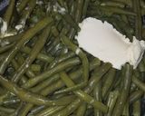 A picture of step 6 of Garlic Buttered Green Beans.
