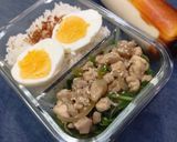 Foto langkah ke 7 dari resep Bayam Siram Ayam Saus Tiram.