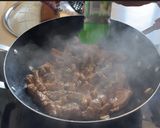 Foto del paso 4 de la receta: Cerdo con orégano al wok