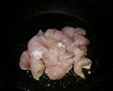 Foto del paso 3 de la receta Arroz meloso con pechuga de pollo al curry y un toque de garam masala