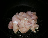 Foto del paso 3 de la receta: Arroz meloso con pechuga de pollo al curry y un toque de garam masala