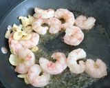 Foto del paso 5 de la receta: Ensalada de lombarda con gulas