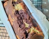Foto langkah ke 6 dari resep Marble Banana Cake.