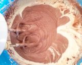 Foto langkah ke 4 dari resep Brownies Kukus.