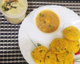 A picture of step 8 of Masala Rava idli.