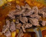Gambar langkah 3 resipi Gulai Kari Daging.