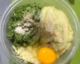 Foto langkah ke 1 dari resep Stik Brokoli Kentang Keju.