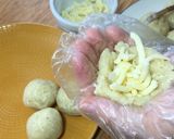 Foto langkah ke 4 dari resep Bola Kentang Udang & Mozarella.