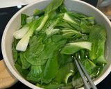 Hình bước làm 4 của món Phở Trộn Sốt Nấm Hương