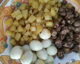 Foto langkah ke 1 dari resep Sambal goreng hati, kentang, telur puyuh.