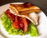 Hình bước làm 4 của món 🥪 Sandwich Sáng Nhanh Ngon Với Phô Mai Tươi Kiri, Trứng, & Bacon 🥓