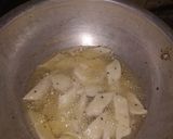 A picture of step 4 of Namak pary.