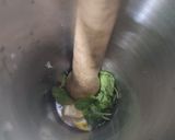A picture of step 1 of Jamun Mojito.
