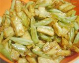 Foto langkah ke 4 dari resep Tumis tahu buncis.