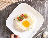 Foto langkah ke 4 dari resep Nasi Ceplok Telur dengan Scallion Oil.