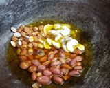A picture of step 3 of Maharashtrian Kanda Poha.