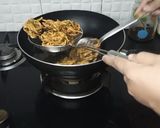 A picture of step 6 of Noodles pakora.
