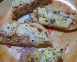 Foto del paso 8 de la receta: Pizza de pan, jamón y queso cuartirolo