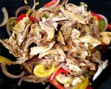 Foto del paso 3 de la receta Tallarines con sobras de Pollo asado