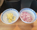 Une image de l'étape 2 de Cabillaud sauce exotique.