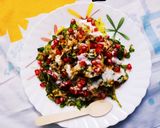 A picture of step 5 of Palak patta chaat.