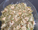 Foto del paso 4 de la receta: Tagliatelli con gambas en salsa de queso azul