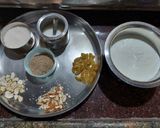 A picture of step 1 of Sooji halwa (Rava nu sheero).