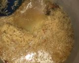 A picture of step 4 of Saffron Rice and Chicken Sauce.