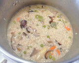 Foto del paso 4 de la receta: 311. Risotto de setas variadas y menestra