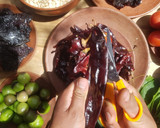 Foto del paso 3 de la receta: Chichilo rojo de pollo