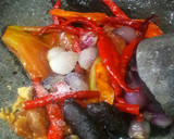 Foto langkah ke 3 dari resep Sambal Tomat Terasi.